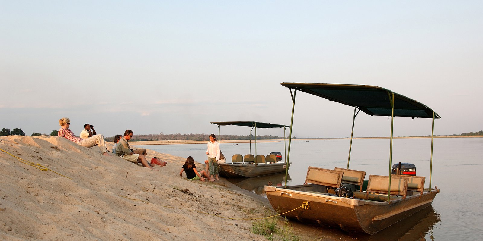 BOATING SAFARIS
